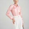 Sơ mi DT đính hoa ngực TT Sơ mi DT đính hoa ngực TT