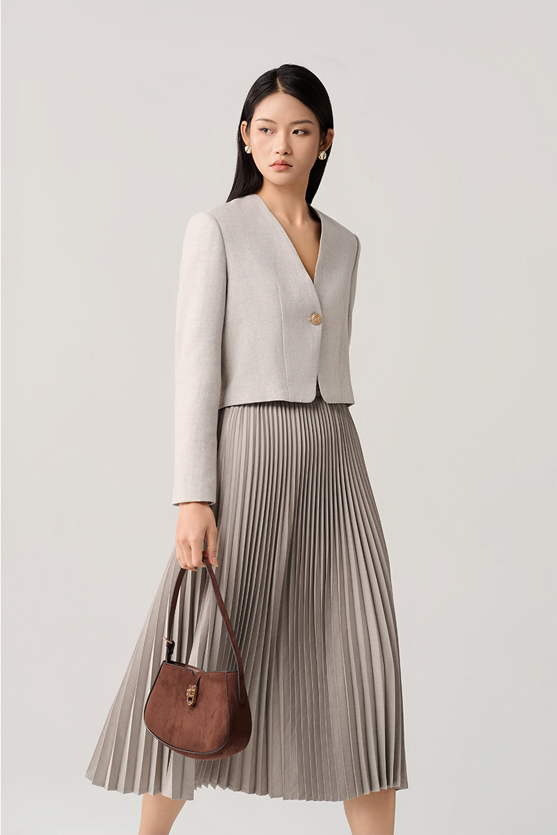 Áo khoác tweed croptop cổ V nẹp 1 cúc Áo khoác tweed croptop cổ V nẹp 1 cúc