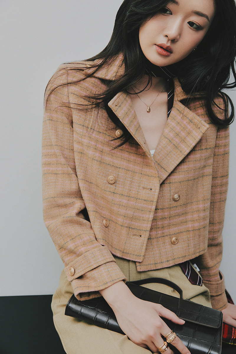 Áo khoác dạ ngắn 2 hàng cúc cá vai Áo khoác dạ ngắn 2 hàng cúc cá vai