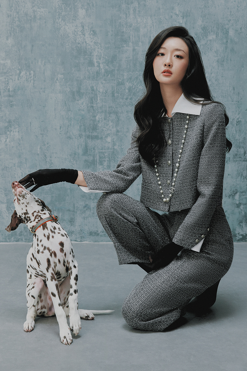 Quần suông tweed can gấu đính cúc Áo khoác tweed croptop cổ, tay phối len