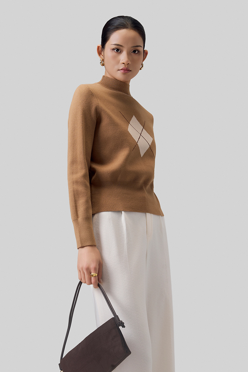 Áo Len DT cổ cao dệt phối hình thoi Áo Len DT cổ cao dệt phối hình thoi