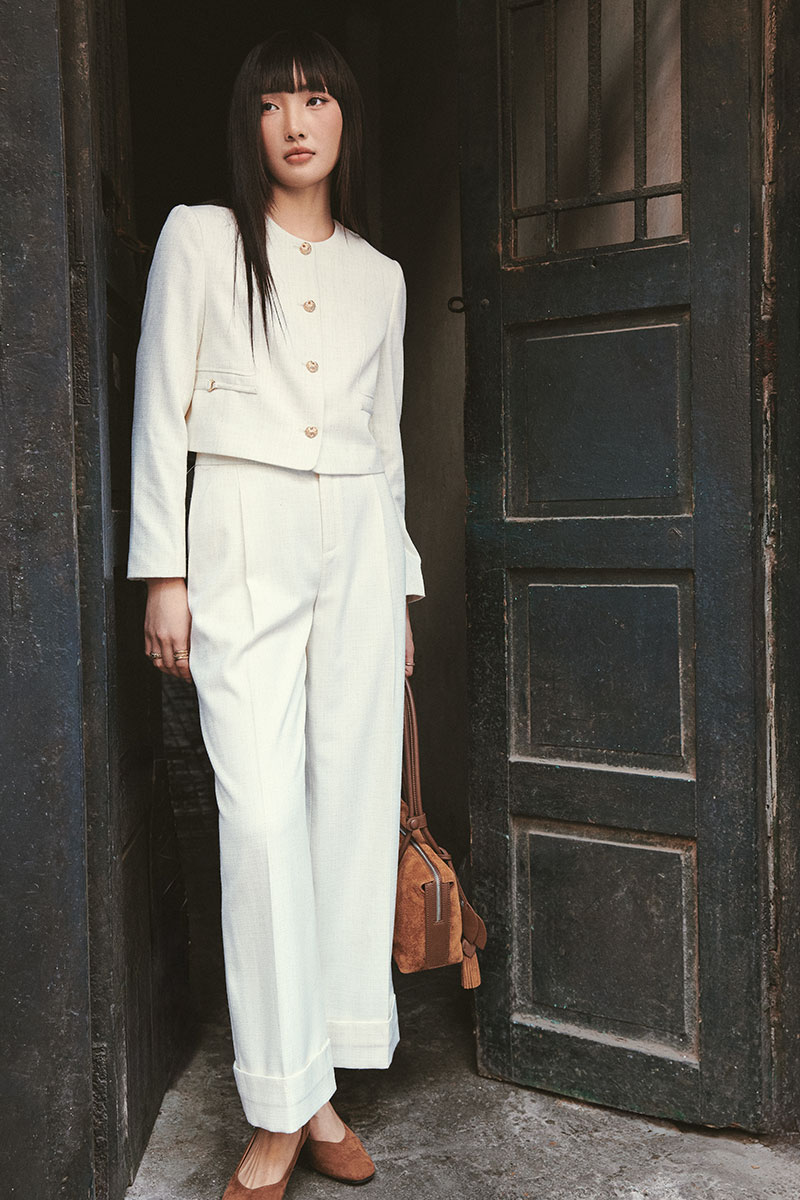 Quần suông text lơ vê gấu Quần suông text lơ vê gấu