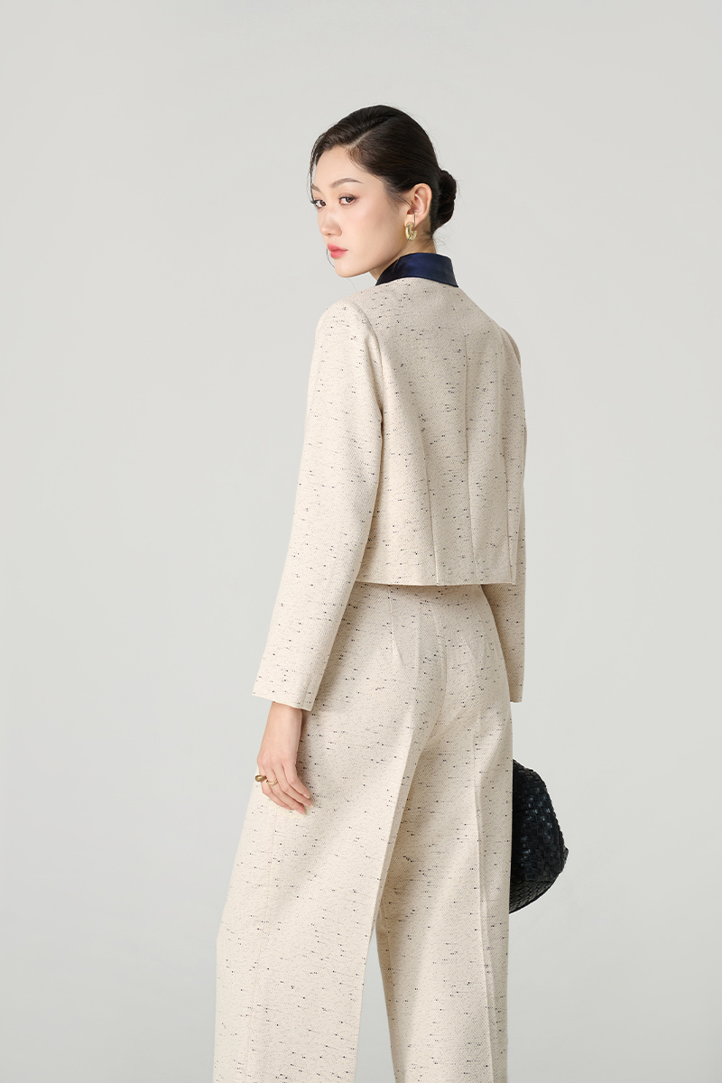 Quần suông tweed túi chéo TT Áo kiểu DT croptop phối cổ, lé miệng túi