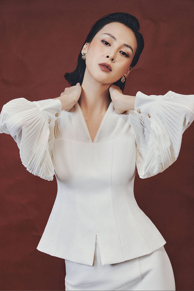 Áo kiểu DT tay bồng xếp Áo kiểu DT tay bồng xếp