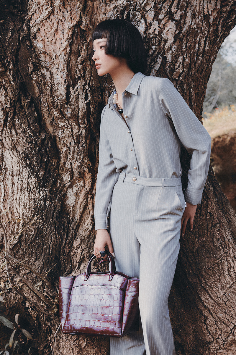 Sơ mi DT kẻ suông kèm cà vạt Sơ mi DT kẻ suông kèm cà vạt