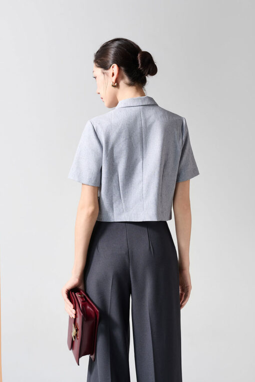 Áo kiểu CT croptop cổ 2 ve cơi dọc thân
