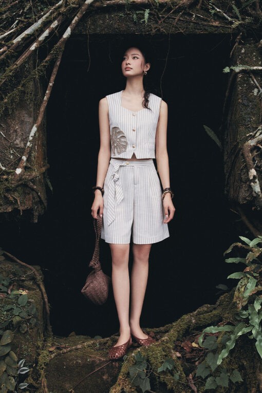 Quần sooc lửng can dây, lệch cạp