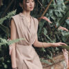 Jumpsuit đùi cổ 2 ve, xếp ly eo Jumpsuit đùi cổ 2 ve, xếp ly eo
