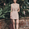 Jumpsuit đùi cổ 2 ve, xếp ly eo Jumpsuit đùi cổ 2 ve, xếp ly eo
