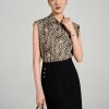 Sơ mi SN vai chờm hoạ tiết da báo Sơ mi SN vai chờm hoạ tiết da báo