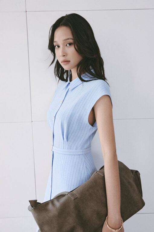 Đầm xoè cổ đức đai eo nẹp đính cúc