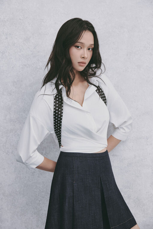 Sơ mi LT croptop gấu vặn xoắn