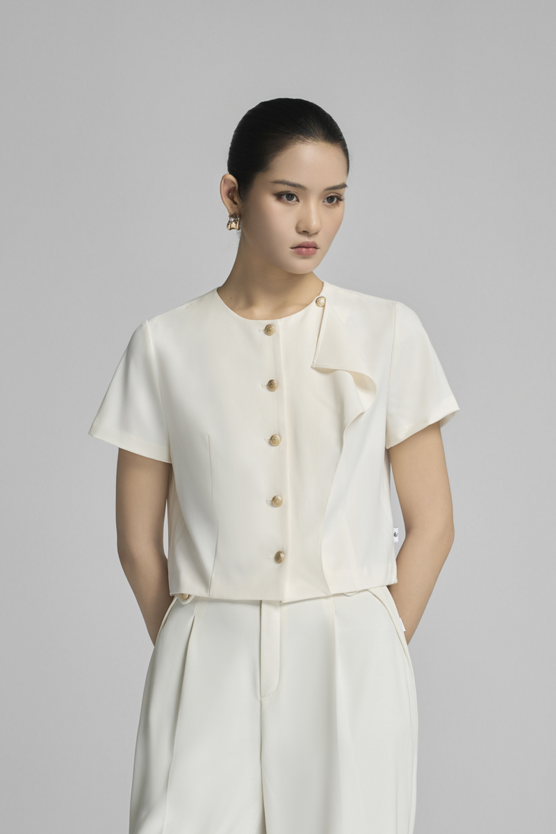 Sơ mi kiểu CT croptop can bèo lệch thân Sơ mi kiểu CT croptop can bèo lệch thân