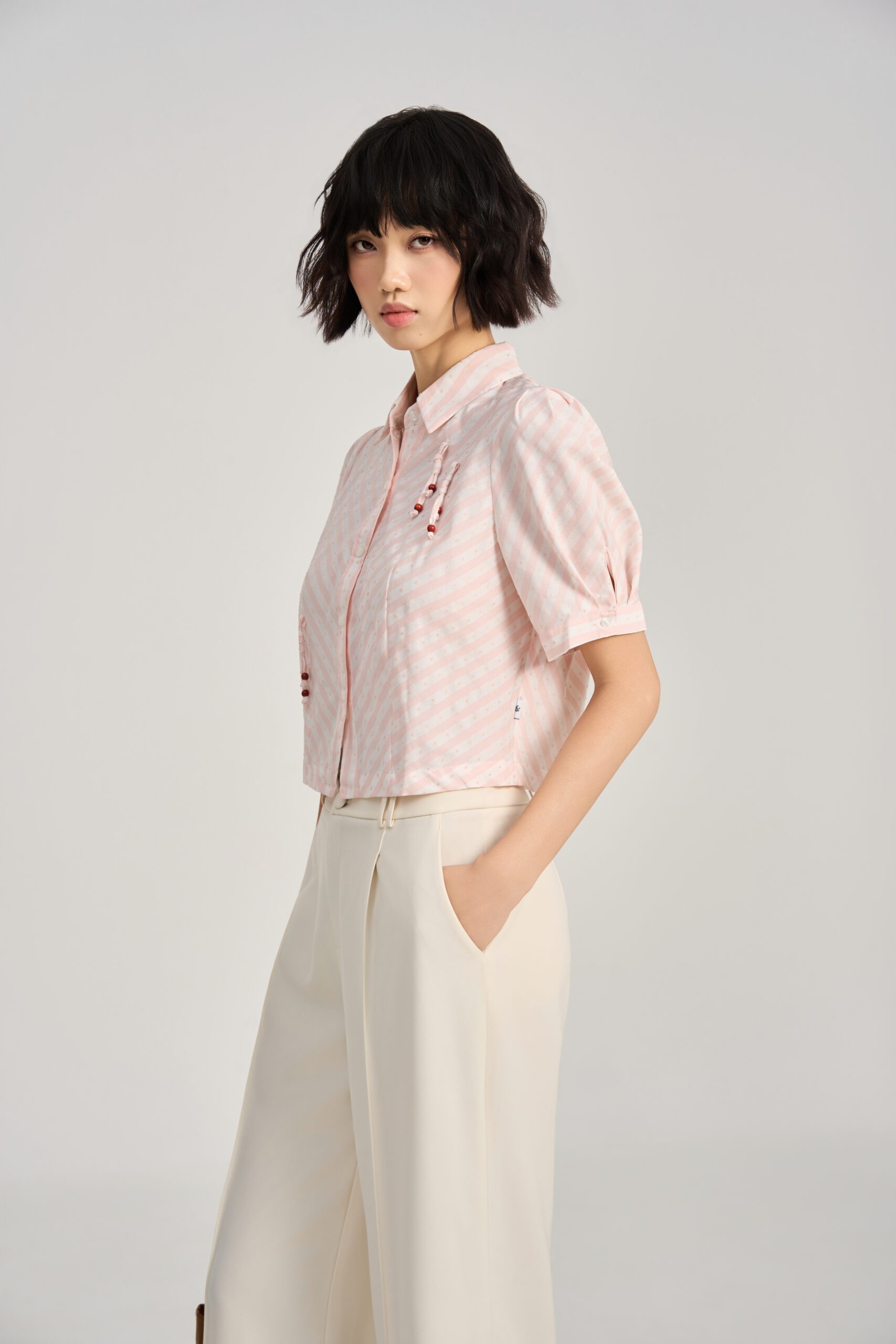 Sơ mi CT croptop tết dây đính TT Sơ mi CT croptop tết dây đính TT