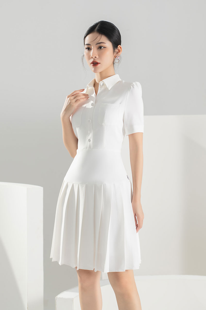 Sơ mi trắng + chân váy dài: Set đồ hack eo, thon dáng dành cho nàng công sở  tuổi 30