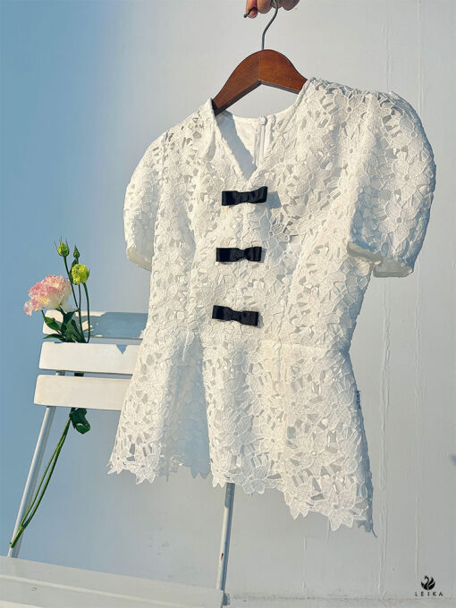 Áo Peplum ren phối nơ