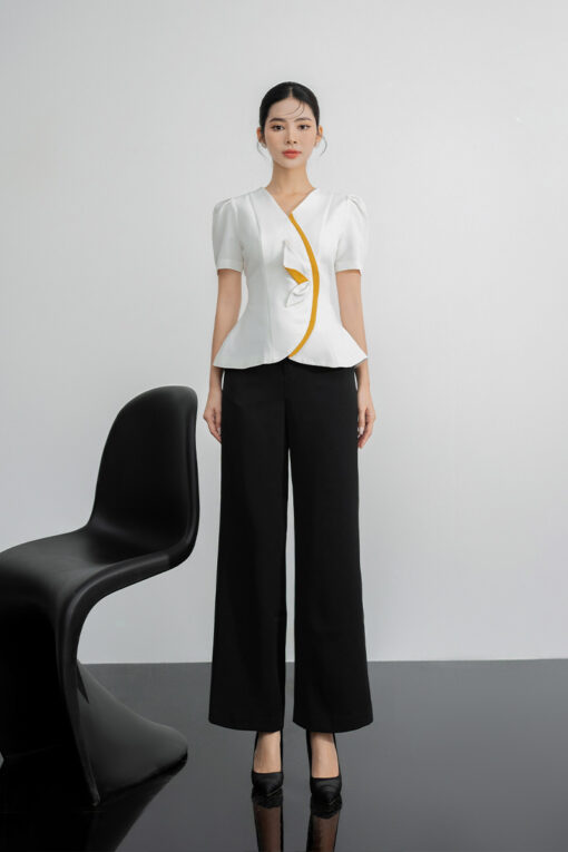 Áo kiểu phối vặn nơ