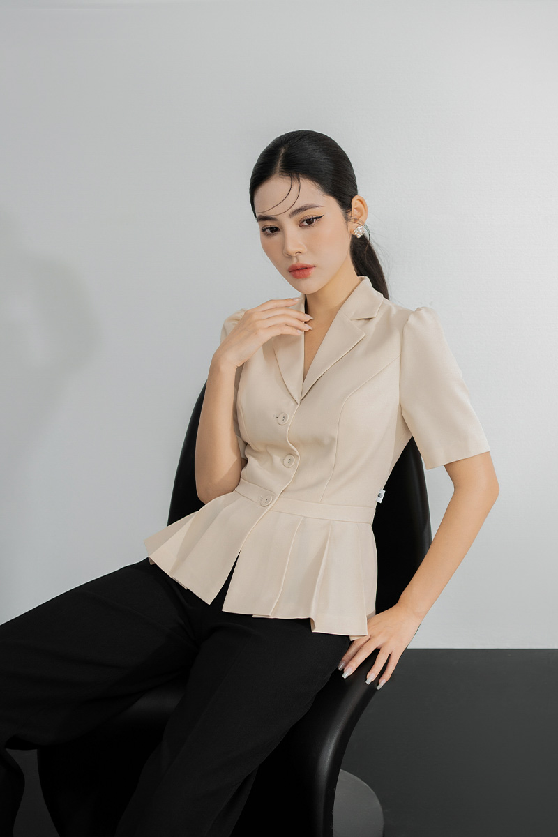 Áo khoác vest dạ nữ trắng đen viền 4614 Mới 100%, giá: 340.000đ, gọi:  0906878386, Huyện Bình Chánh - Hồ Chí Minh, id-88081800
