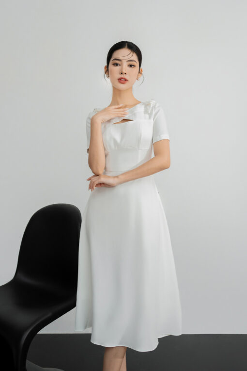 Đầm xòe đính nơ 2 bên vai