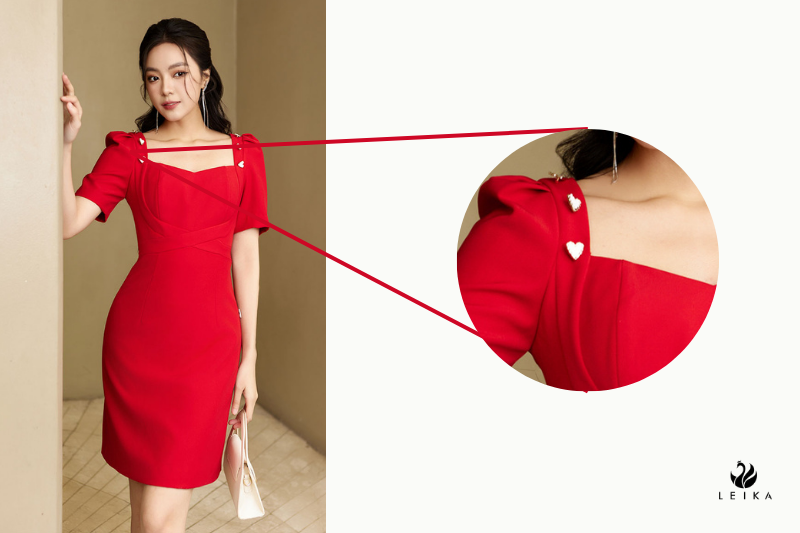 Đầm A can chéo ngực đính đá