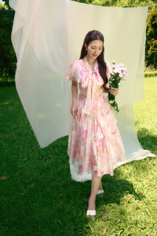 Đầm xoè 3 tầng tay cánh tiên