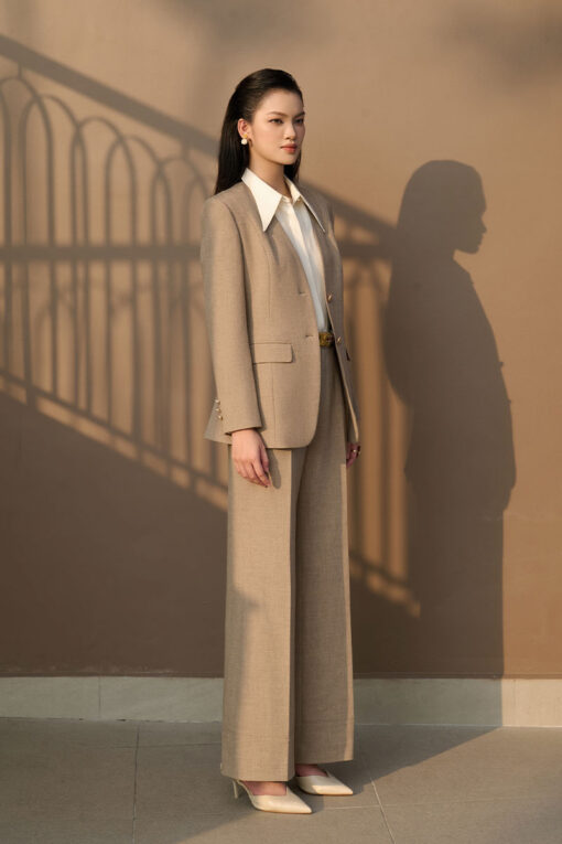 Áo vest cổ V chiết ly vai