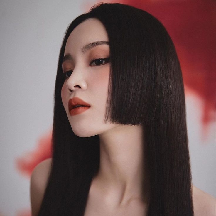 Né ngay Mái Pháp nếu nàng sở hữu 3 dáng mặt sau hime cut