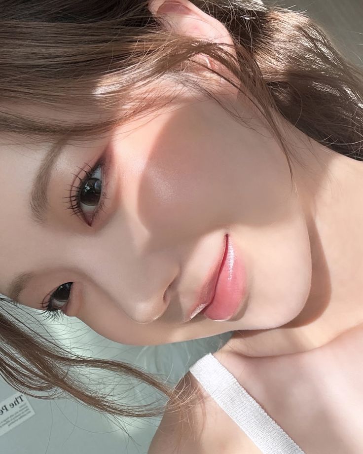 Mặt nhỏ nên để dáng tóc gì hợp? igari makeup