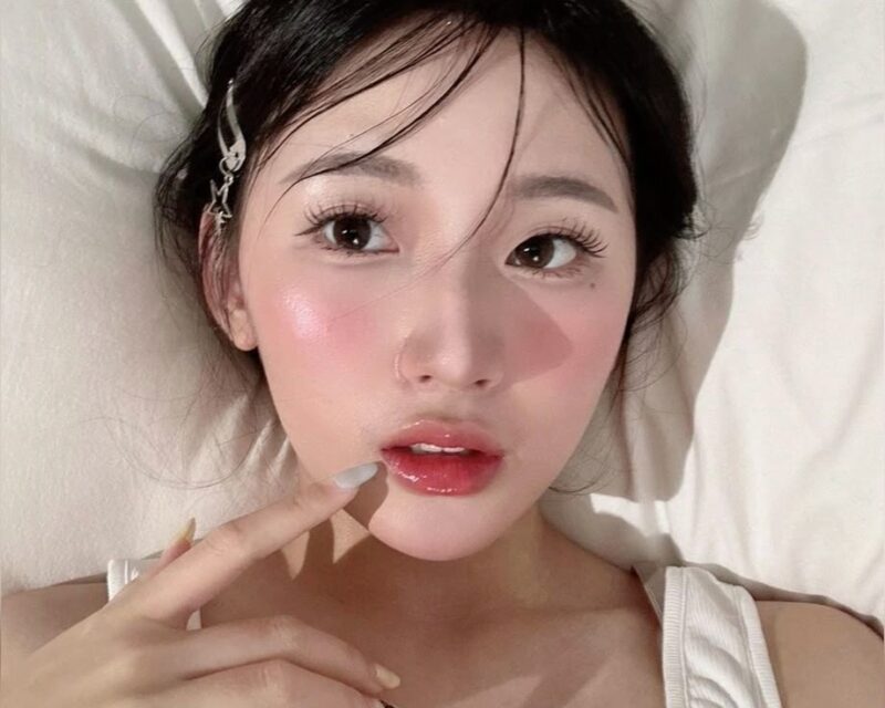 Mặt nhỏ nên để dáng tóc gì hợp? igari makeup