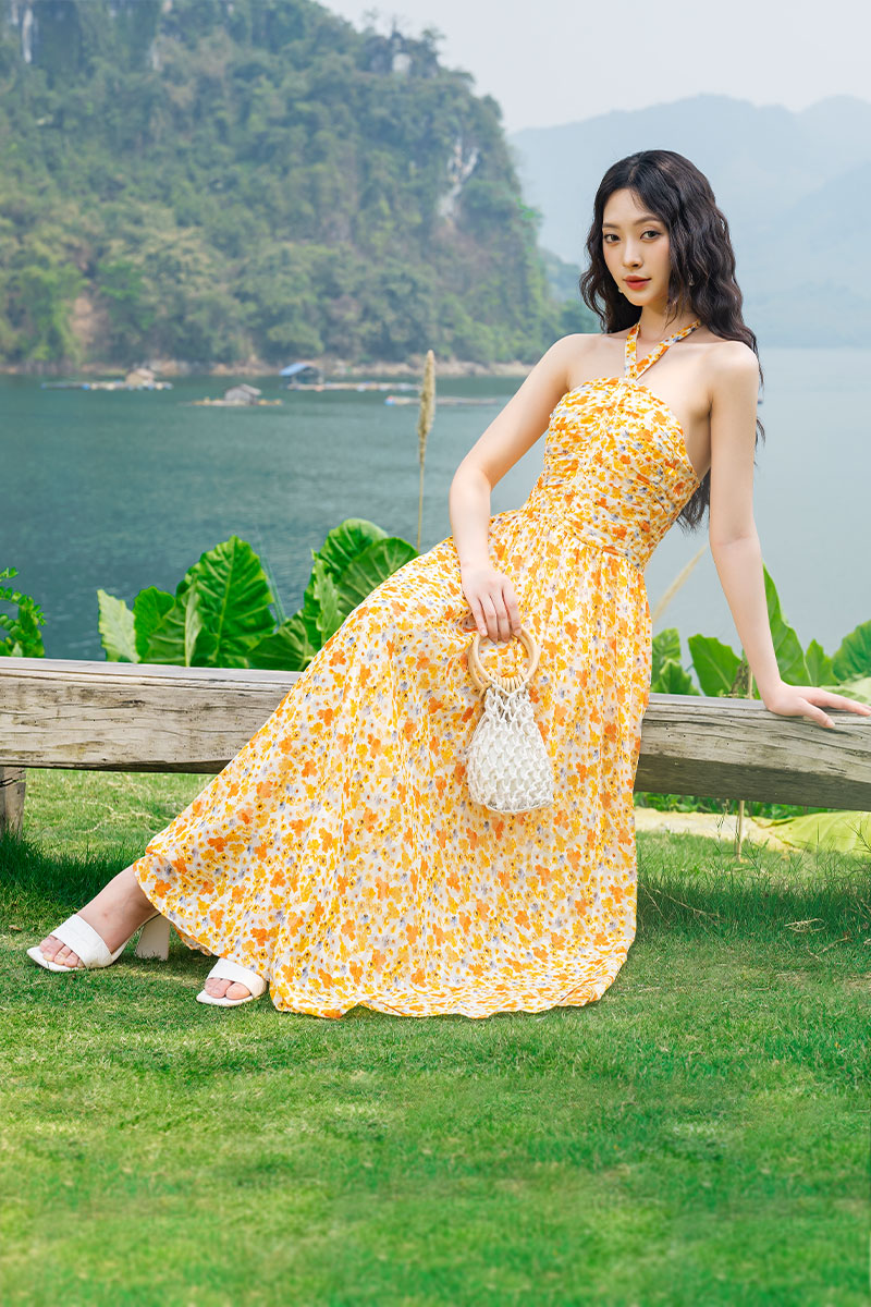 Bật mí 6 chiếc đầm đi biển vừa mát mẻ vừa 'cháy' ảnh sống ảo đầm maxi đi biển