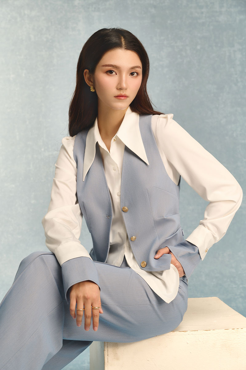 Chân váy áo sơ mi: Làm sống lại vẻ đẹp của item tưởng chừng đã cũ áo khoác gile nữ