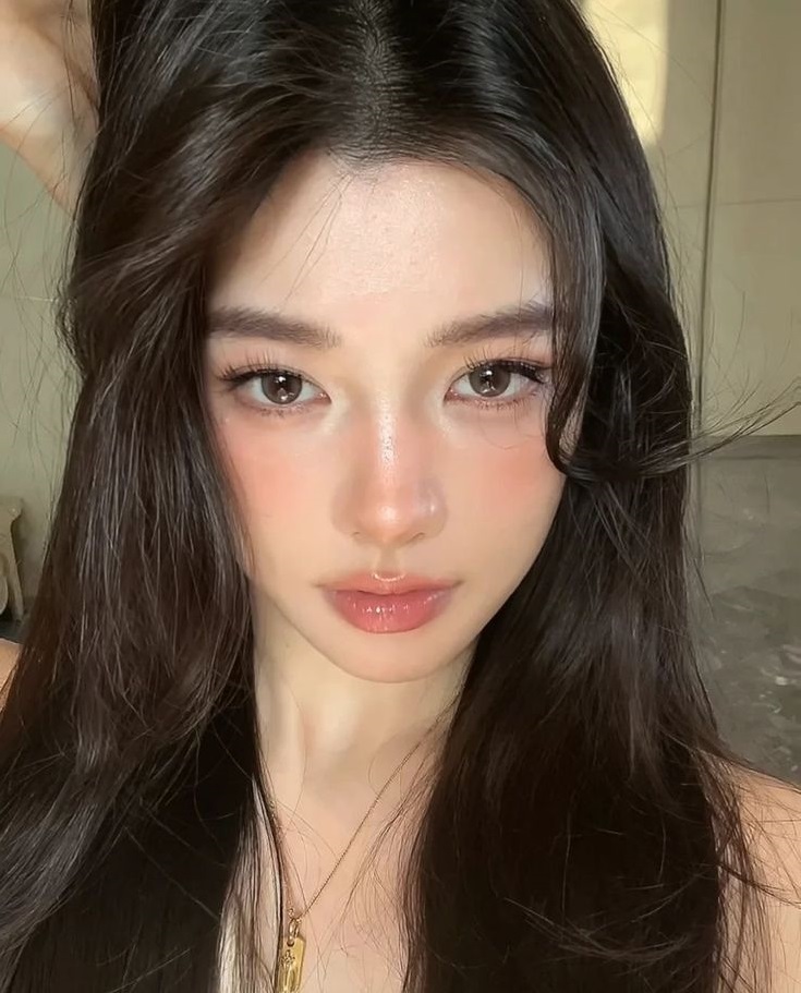 Igari Makeup là gì mà khiến gương mặt như 'say rượu vẫn xinh đẹp" đánh nền bị mốc