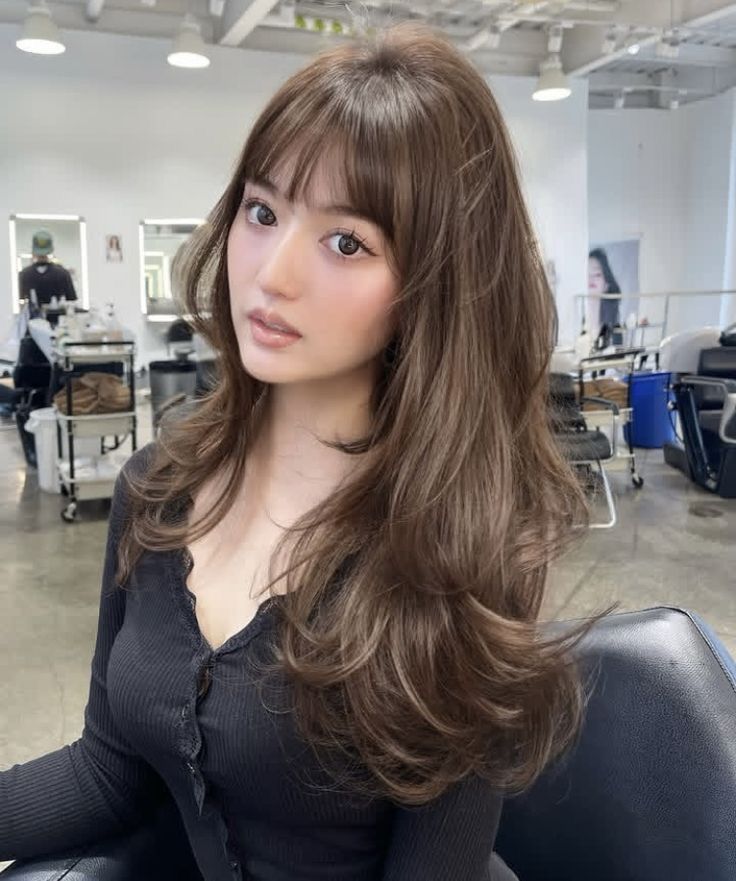 Vì sao đánh nền bị mốc? Phân biệt mốc nền và trượt nền butterfly cut