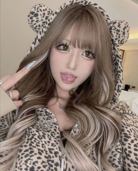 Igari Makeup là gì mà khiến gương mặt như 'say rượu vẫn xinh đẹp" makeup gyaru