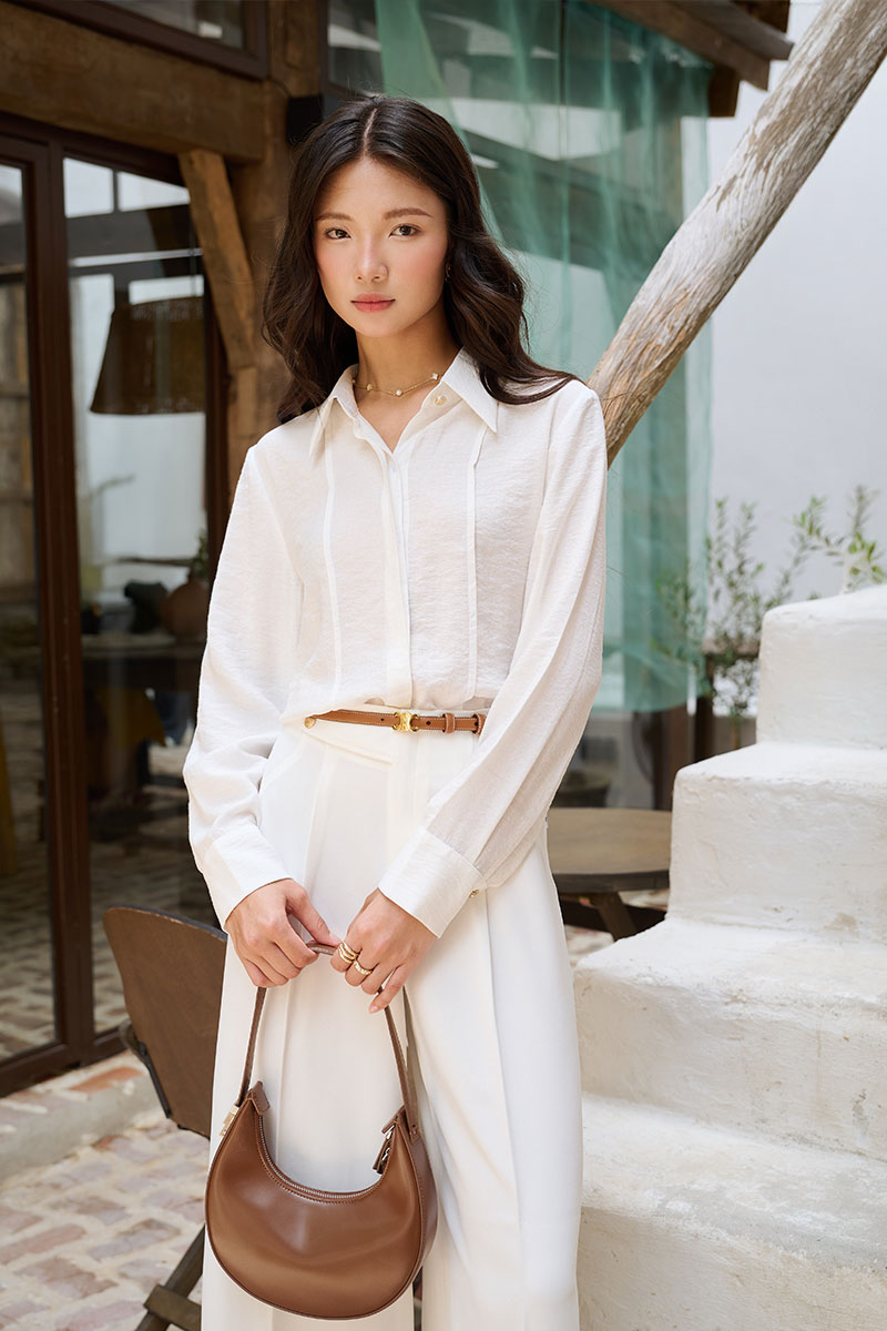 Bật mí 5 mẫu Áo sơ mi nữ croptop Hàn Quốc trendy cho quý cô đi du lịch mặc gì cho đẹp