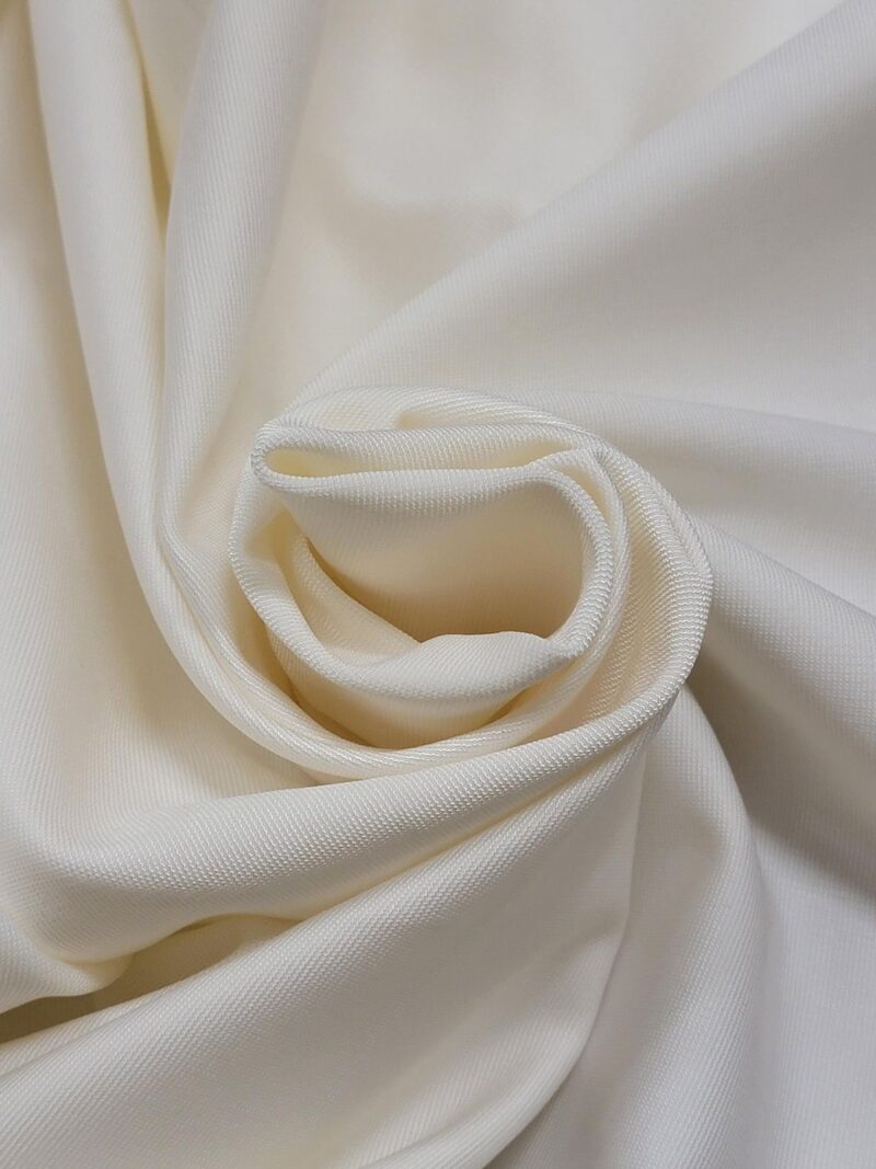 Cotton 2 chiều là gì? Phân biệt cotton 2 chiều và 4 chiều chỉ trong 1 phút vải rayon