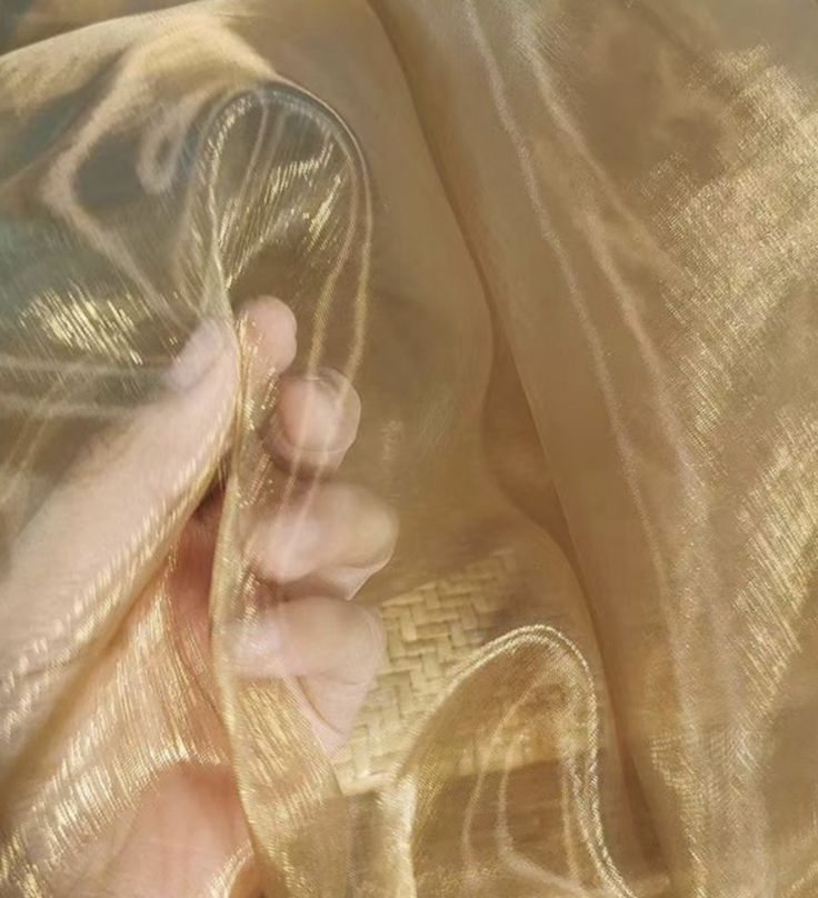 Vải hemp là gì? Từ cây gai dầu đến chất liệu "vàng" trong thời trang bền vững chiffon