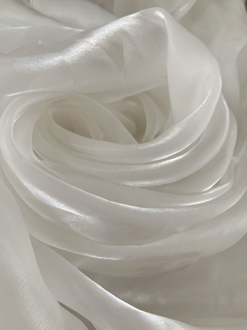 Vải hemp là gì? Từ cây gai dầu đến chất liệu "vàng" trong thời trang bền vững chiffon