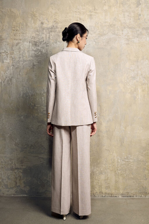 Áo vest suông cổ ve điệu can vai