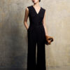 Jumpsuit sát nách cổ V túi chéo