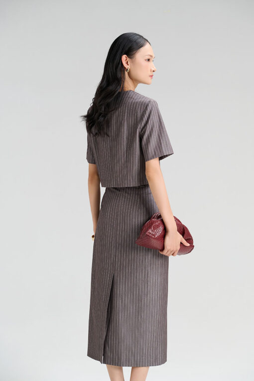 Áo kiểu CT croptop cổ V cơi giả