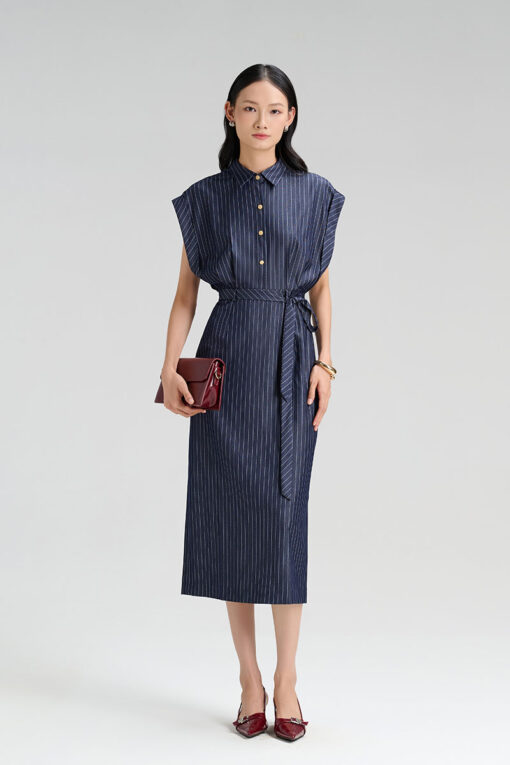 Đầm ôm vai rơi cửa tay rộng lơ vê