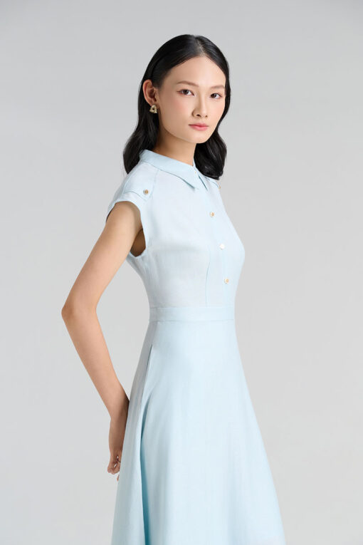 Đầm xòe cổ đức can diễu vai trang trí