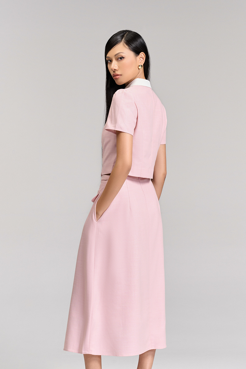 Sơ mi CT croptop xẻ gấu phối cổ Sơ mi CT croptop xẻ gấu phối cổ