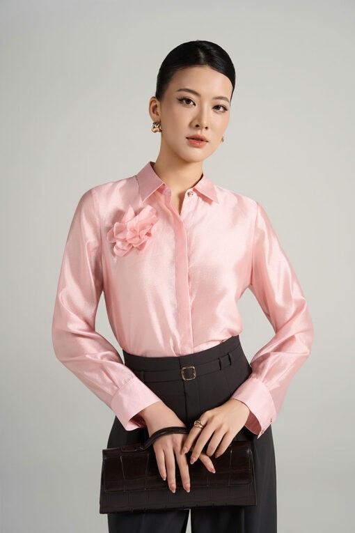 Sơ mi DT đính hoa ngực TT