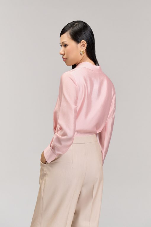 Sơ mi DT đính hoa ngực