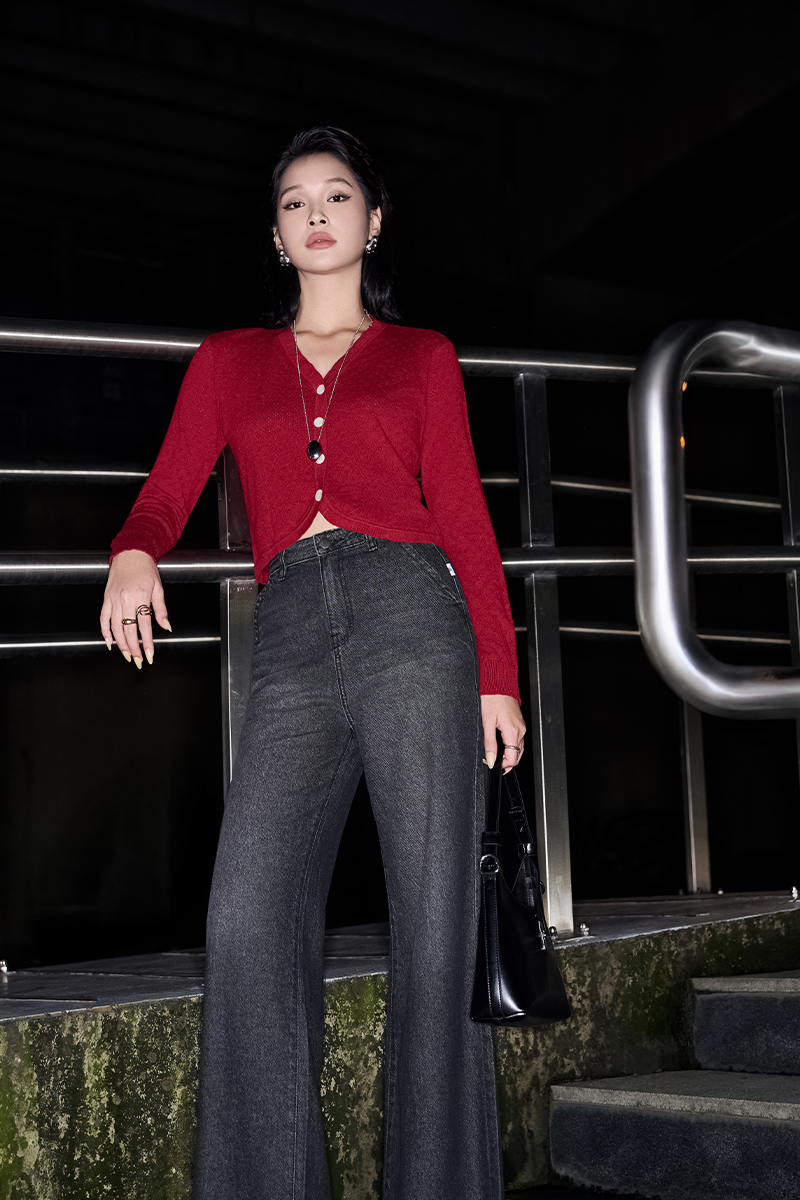 Áo Len DT gấu V cong nẹp cài cúc Áo Len DT gấu V cong nẹp cài cúc