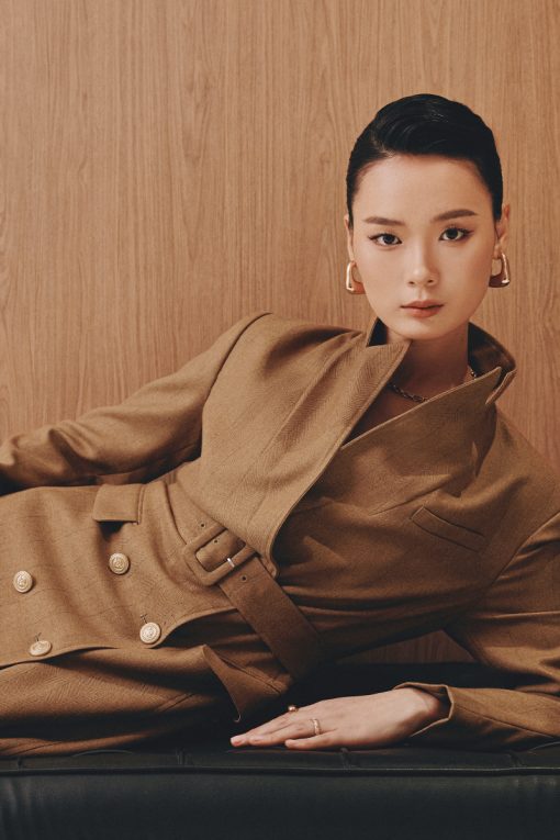 Áo khoác dài dáng suông cổ vest 2 hàng cúc