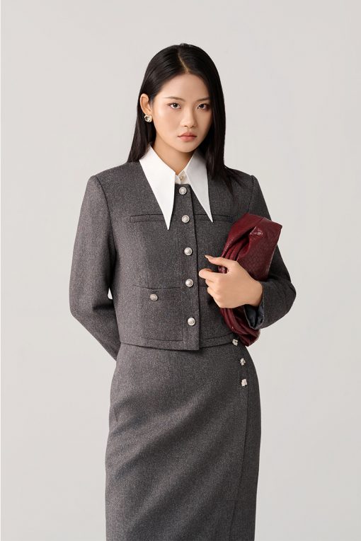 Áo khoác text can nẹp túi ốp