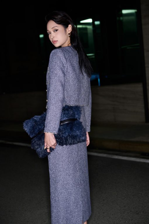 Áo kiểu DT croptop cổ tròn kẹp tua TT